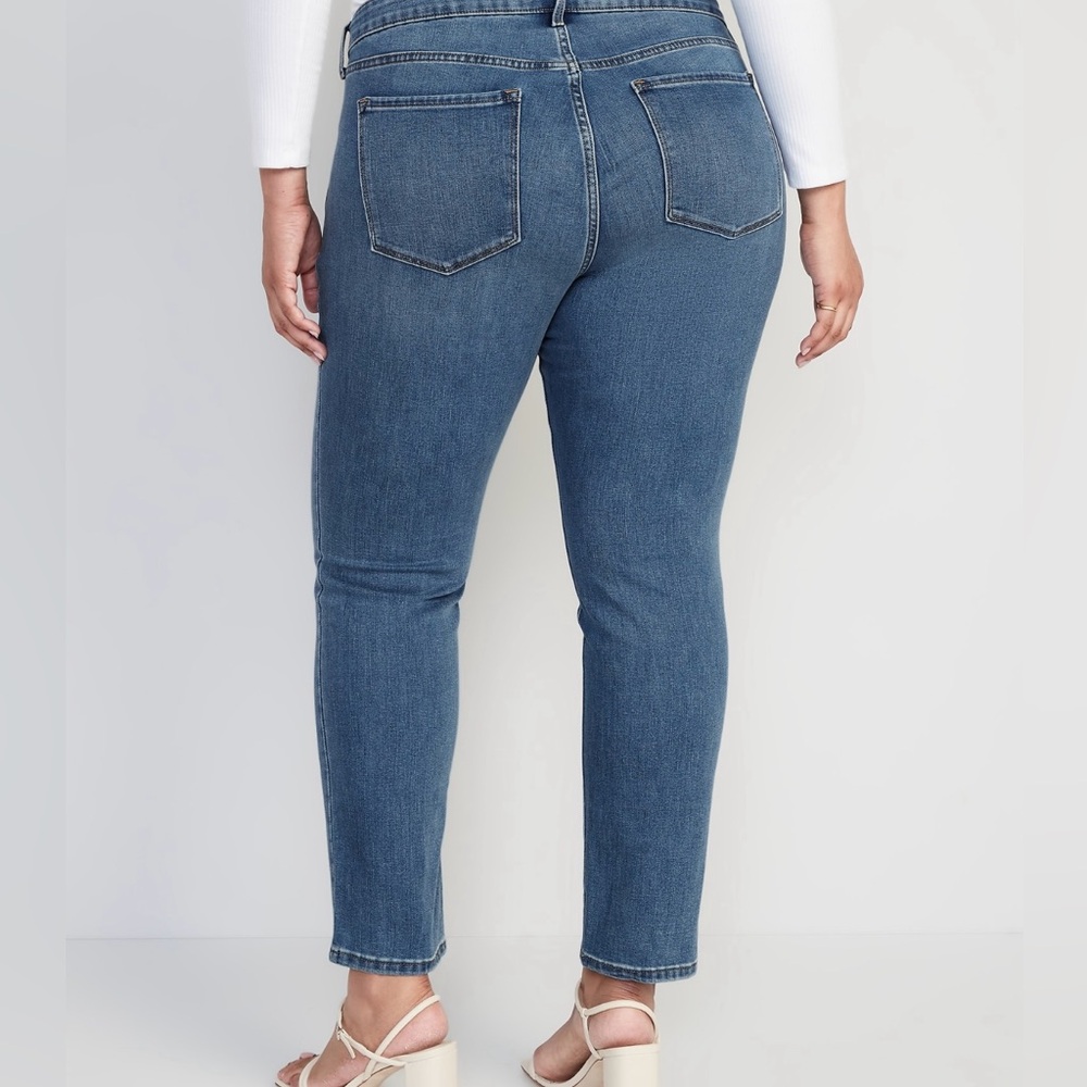 Old Navy Mid Rise Straight Leg Jeans Size 28